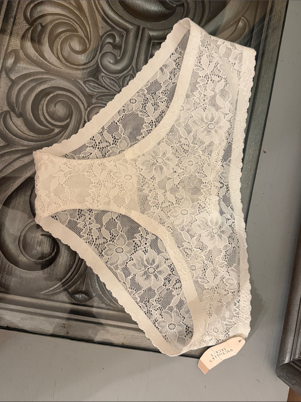 Victoria's Secret Small Angels Secret Embrace Low Hip Hugger Floral Lace Panty